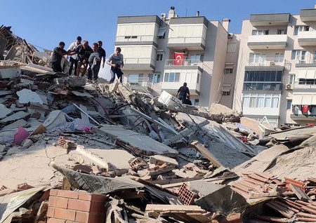 شمار قربانیان زلزله ترکیه به ۶۹ نفر رسید