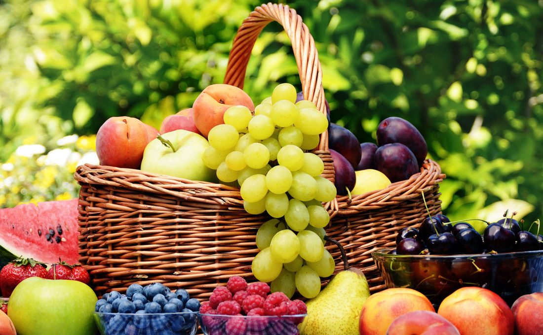 میوه هایی که در جلوگیری از چاقی کمکتان می کند را بشناسید
