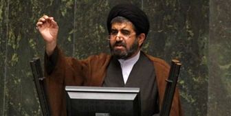 ‌رئیس جمهور باید پاسخگوی ملت باشد