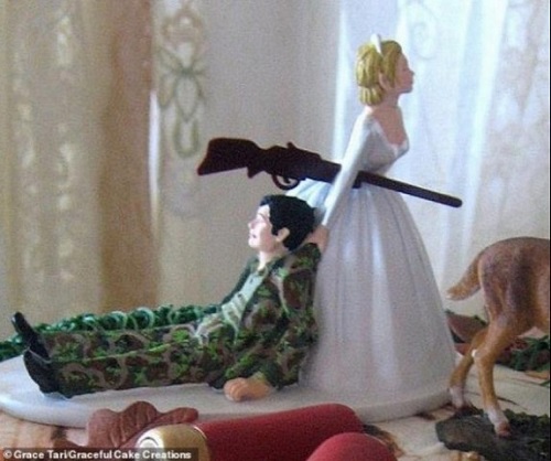 این کیک عروسی جنجال به پا کرد+عکس