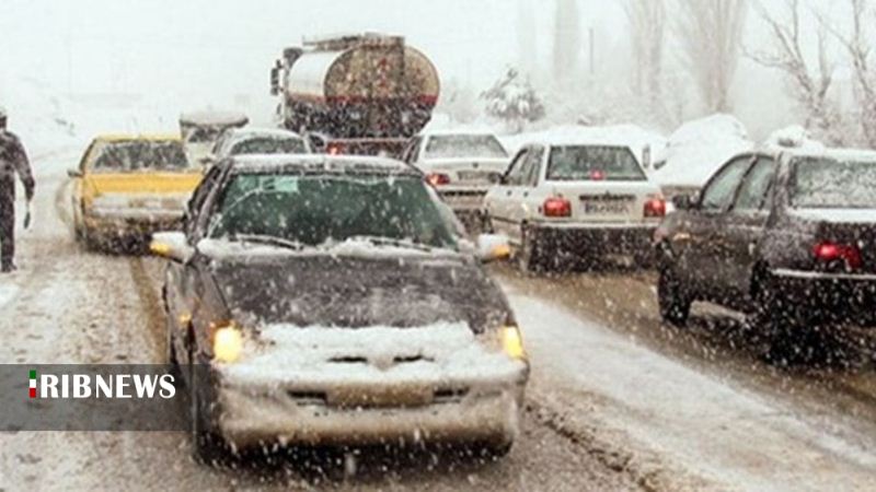 احتمال سقوط بهمن و ریزش کوه در جاده‌های کوهستانی مازندران