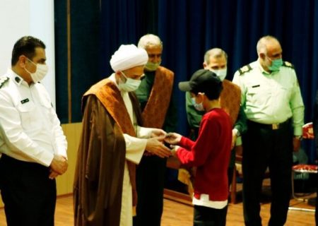 حضور پرشور در انتخابات ایران را مقتدر می کند