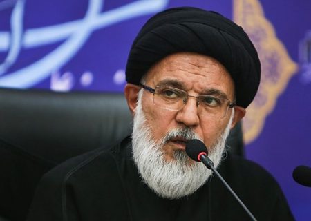 میرباقری: آیت‌الله خامنه‌ای با تئوریزه کردن انقلاب، آن را در مقابل چالش‌های بزرگ جهانی حفظ کردند