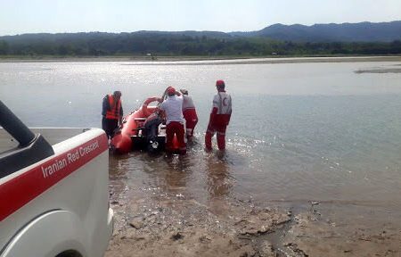 کشف جسد جوان غرق شده پس از سه روز در مازندران / عکس