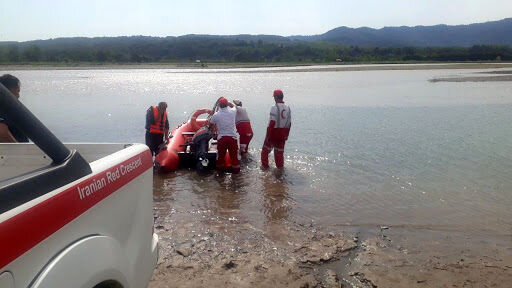 کشف جسد جوان غرق شده پس از سه روز در مازندران / عکس