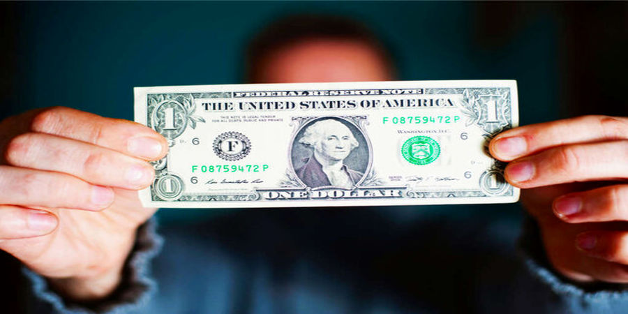 صعود متوالی دلار در معاملات جهان