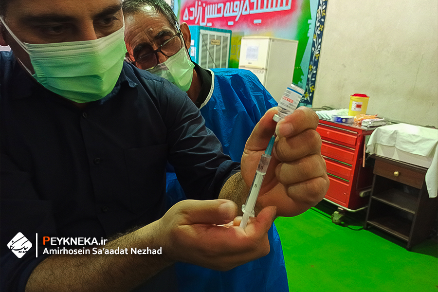 گزارش تصویری | افتتاح مرکز جدید واکسیناسیون کرونا به همت بسیج در نکا