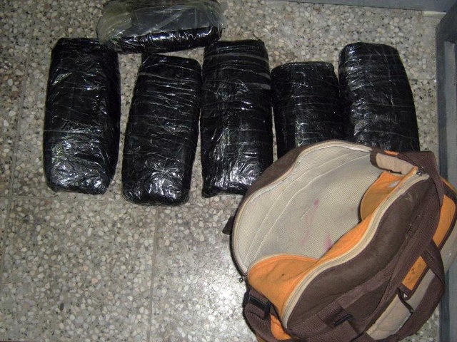 کشف بیش از ۸ کیلو تریاک در بابل
