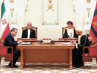امضای ۱۸ سند همکاری بین ایران و سلطنت عمان