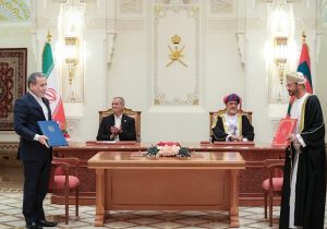 امضای ۱۸ سند همکاری بین ایران و سلطنت عمان