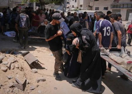 مرگ بشریت در غزه؛ تصاویر دردناک مردمی که در انتظار غذا جان می‌دهند!