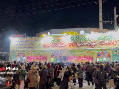 نکا غرق در نور و نذری در شب نیمه‌شعبان