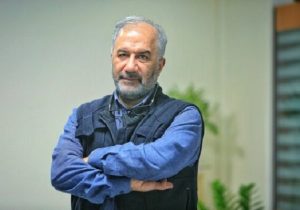 تردید نداریم که ایران پیروز جنگ تحمیلی خواهد بود/ هنرمندان در کنار مردم‌ هستند