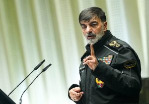 میدان را خالی نکنید، شب چهارشنبه شب تعیین کننده ای برای ماست