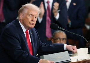 هیچ تعهدی برای محافظت از مردم ایران نمی دهم