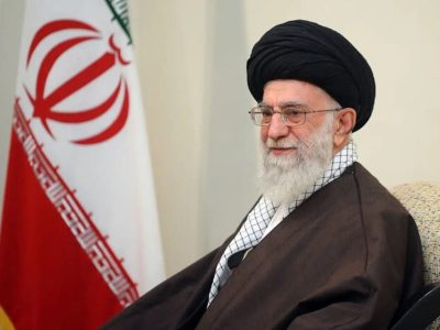 سکوت در برابر دشمنان همراهی با ظلم است