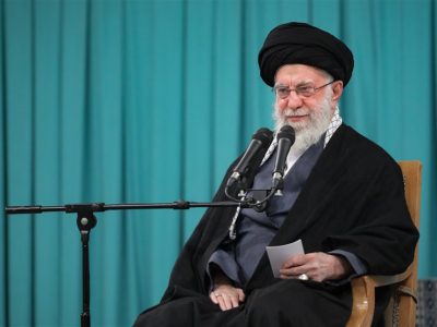 اطلاعیه دفتر رهبر انقلاب درباره تماس مردم برای طلب حلالیت از امام شهید