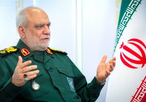 سردار خادمی رئیس سازمان اطلاعات سپاه به شهادت رسید