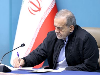 خلیج فارس نماد ایستادگی ملت ایران مقابل استعمارگران قدیم و جدید است